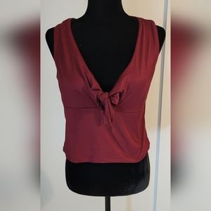 Burgundy tie crop tank top, size Juniors large